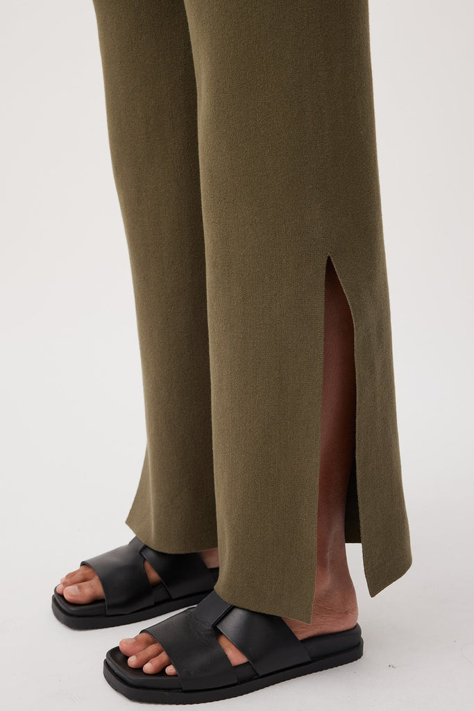 Ria Pant | Olive