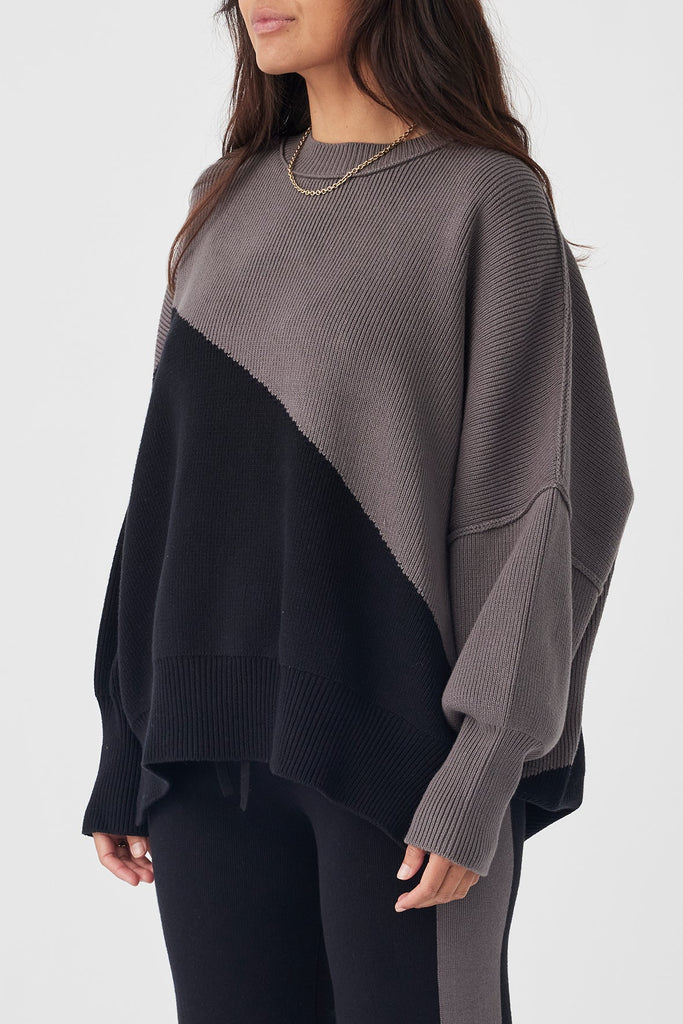 Neo Sweater | Black & Grey