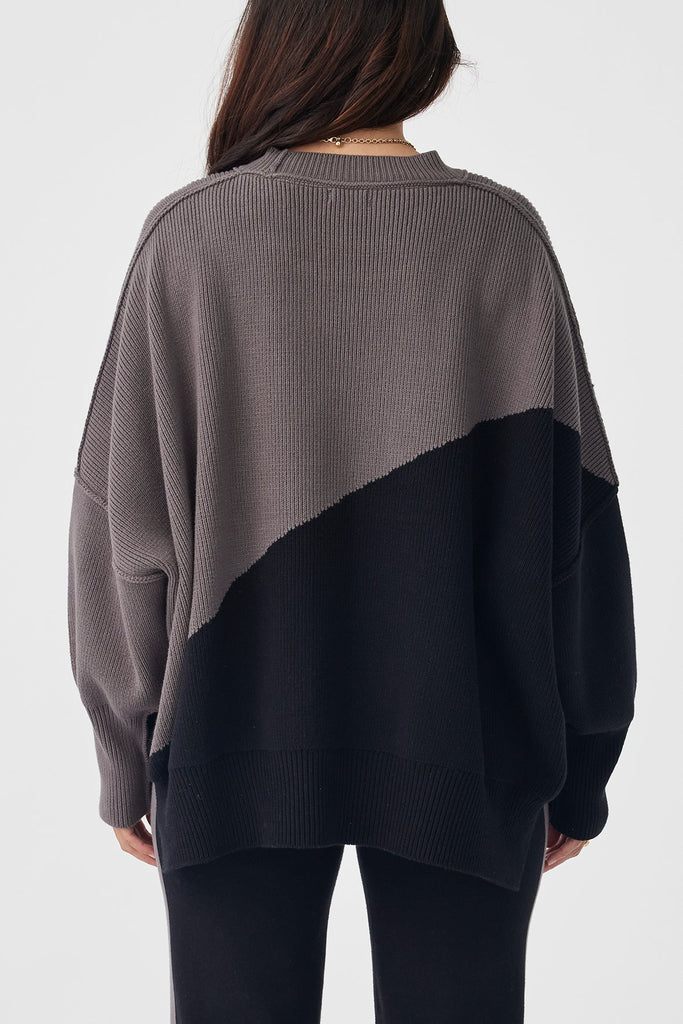 Neo Sweater | Black & Grey