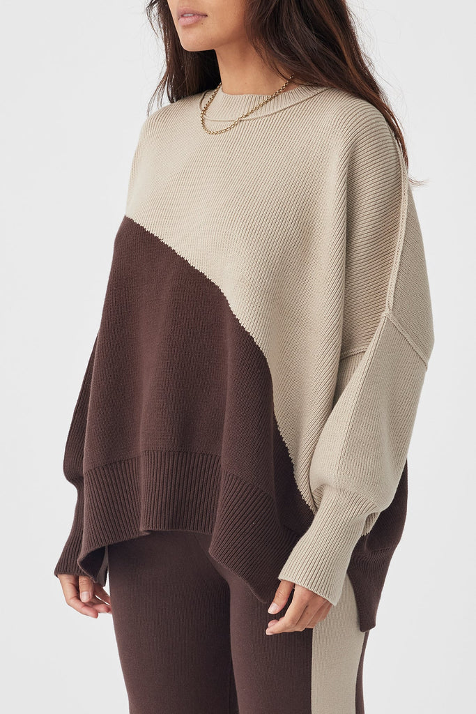 Neo Sweater | Chocolate & Taupe