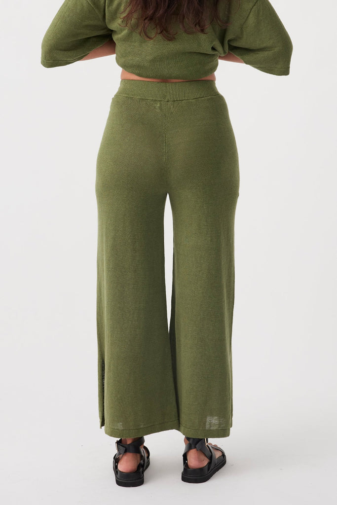 Brie Pant | Caper