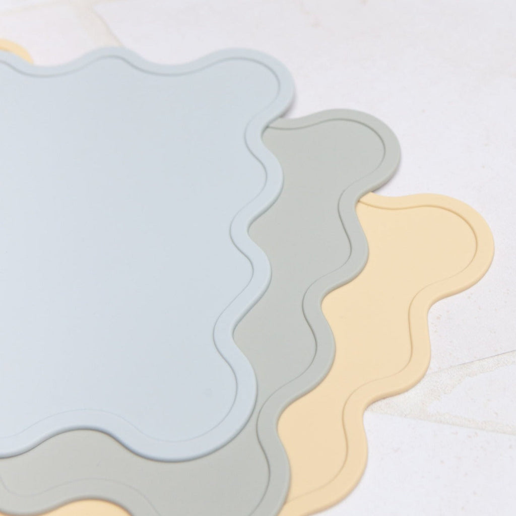 Wiggly Placemat Cloud