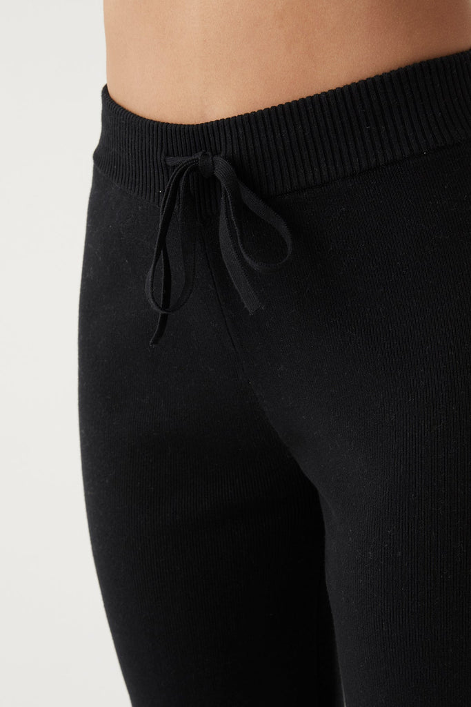 Noa Pant | Black