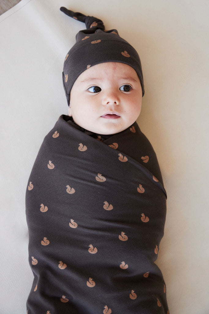 Organic Cotton Knot Beanie | Fox Cubs Wolf