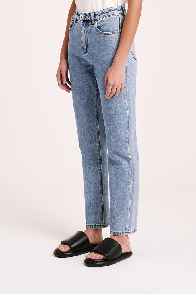 Organic Straight Leg Jean | Washed Blue