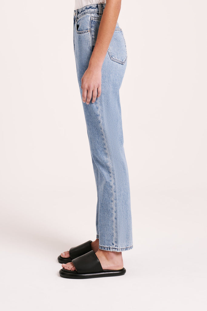 Organic Straight Leg Jean | Washed Blue