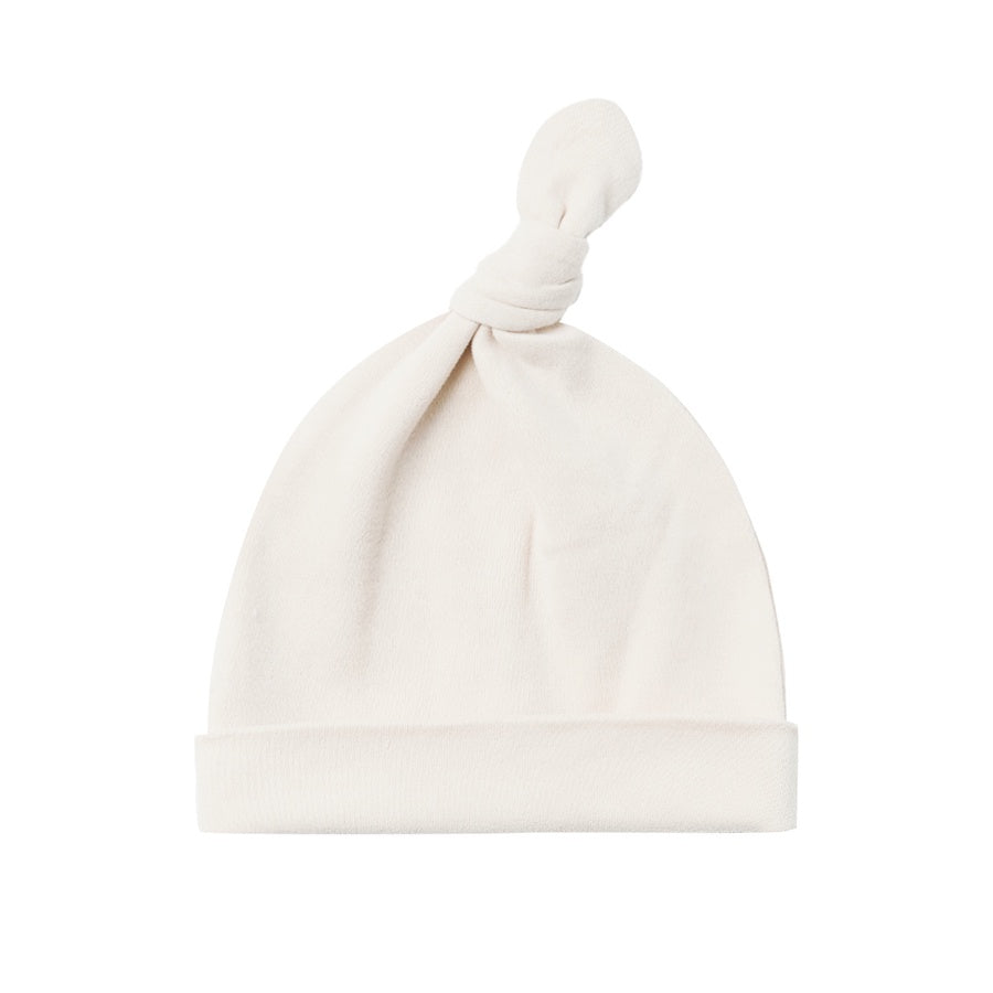 knotted baby hat || ivory