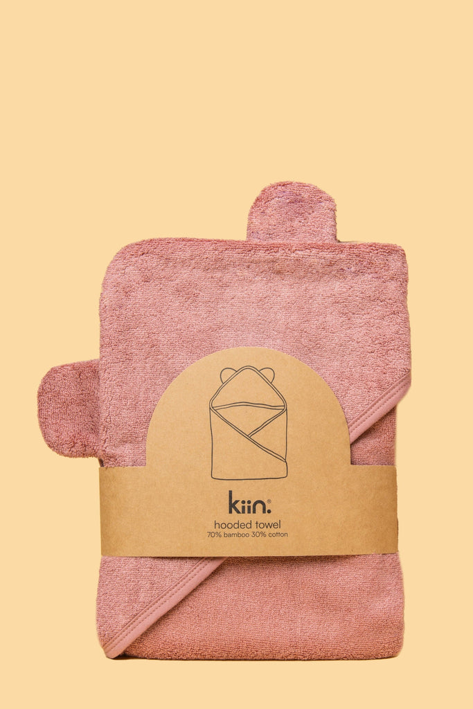 KIIN HOODED TOWEL