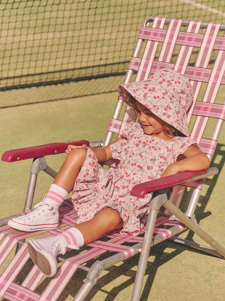 VINTAGE STRAWBERRY SUN HAT